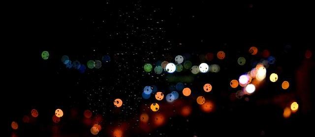 时间线摘录：释小龙回归话题又热了：同代童星里，曹骏那条路更顺？