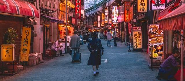 时间线摘录：伴唱轨和假唱不是同义词
